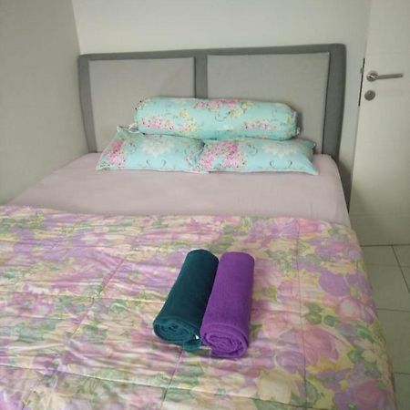 Springlake Apartemen 2Br-Sumarecon-Bekasi, By Bu Johan 외부 사진