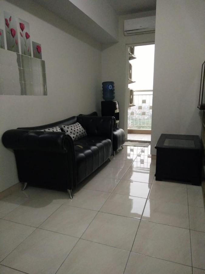 Springlake Apartemen 2Br-Sumarecon-Bekasi, By Bu Johan 외부 사진