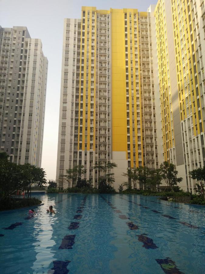 Springlake Apartemen 2Br-Sumarecon-Bekasi, By Bu Johan 외부 사진